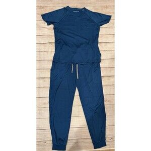 NWT Amara Scrub Set Blue top and pants Medium/Large